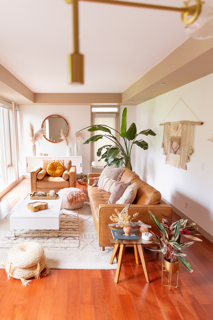 How to Transition Your Decor Into Fall | Easy and inexpensive fall decorating ideas | JustineCelina’s Inner City Calgary bohemian, mid-century modern apartment | A Bohemian, Mid-Century Modern Living Room featuring Pampas Grass and a Mature Bird of Paradise Plant | Fall Decor 2019 Trends | Bohemian, Mid Century Modern Fall Decor | Pantone Fall Winter 2019 / 2020 Interior Design Trends | Fall Decorating DIY | Calgary Lifestyle, Interior Design and Home Decor Blogger // JustineCelina.com