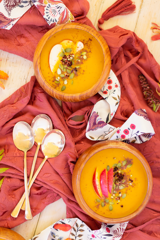 Sumac Roasted Carrot Apple Soup | A fruity, exotic twist on an autumnal classic | The Best Vegan Pureed Soup for Fall | Best Autumn Soup Recipes | Dairy Free Pureed Soups | Cozy Fall Soup Recipes | #glutenfree #dairyfree #vegan | Pureed Soup in a Vitamix | Roasted Carrot Soup For Fall | Fall Soup with Apples | How to Use Sumac | The Best Sumac Recipes | Sumac Health Benefits | Calgary Food Blogger, Food Stylist and Food Photographer // JustineCelina.com