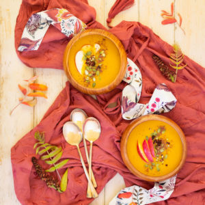 Sumac Roasted Carrot Apple Soup | A fruity, exotic twist on an autumnal classic | The Best Vegan Pureed Soup for Fall | Best Autumn Soup Recipes | Dairy Free Pureed Soups | Cozy Fall Soup Recipes | #glutenfree #dairyfree #vegan | Pureed Soup in a Vitamix | Roasted Carrot Soup For Fall | Fall Soup with Apples | How to Use Sumac | The Best Sumac Recipes | Sumac Health Benefits | Calgary Food Blogger, Food Stylist and Food Photographer // JustineCelina.com