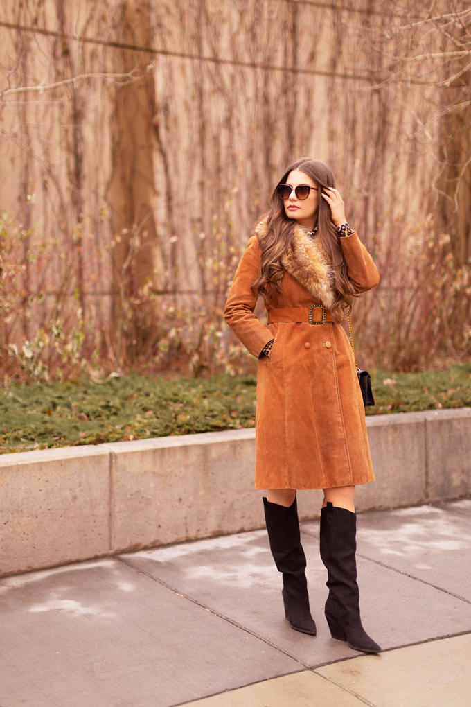 Autumn 2019 Lookbook: Vintage Viven | Top Fall / Winter 2019 Trends | Top Autumn 2019 Trends and How to Wear Them | Brunette woman wearing a vintage cognac suede snakeskin coat with fox fur collar, leopard print sweater dress, black knee high boots, black Gucci Dionysus bag and tortoise cat eye sunglasses | Vintage Inspired Fall / Winter 2019 Outfit Ideas | How to Style a Vintage Coat for fall / winter 2019 | How to style knee high boots | Top Calgary Fashion Blogger // JustineCelina.com