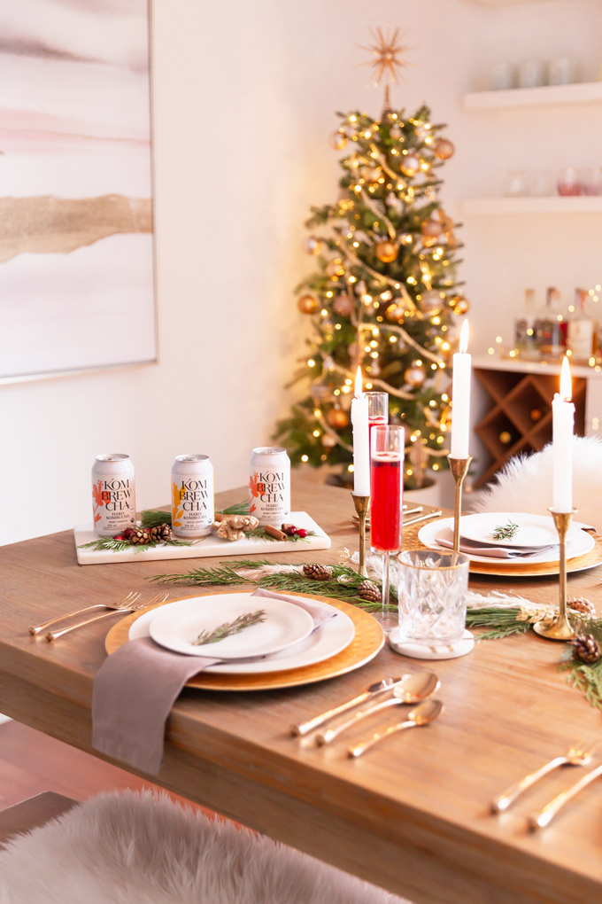 Easy Holiday Entertaining Ideas | Holiday Entertaining at Home | Stress Free Entertaining Tips | Holiday Cocktail Party | Easy Christmas Party Ideas | Simple Mid Century Modern Holiday Dinner Party | JustineCelina’s Mid Century Modern Bohemian Dining Room & Bar | Simple Festive Tablescape with Winter Greenery, Pampas Grass, Candles and Berry Hibiscus & Royal Ginger Kombrewcha | Kombrewcha available in Alberta | Kombrewca Review | Calgary Home Decor & Entertaining Blogger // JustineCelina.com