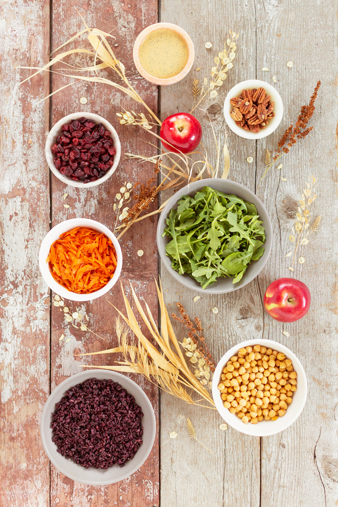 Fall Harvest Bowls with Creamy Poppyseed Dressing | A 30 minute #vegan meal made with seasonal produce and pantry staples | Harvest Grain Bowls | Warm Autumn Grain Bowl Recipe | Healthy Fall Salads | Delish Power Bowl | Easy Healthy Vegan Fall Recipes | Veggie Packed Buddha Bowl | Autumn Veggie Bowl | Fall Plant Based Recipes | Vegan Harvest Bowl Recipe | Fall Bowl Recipes | #glutenfree Harvest Bowl | How to Make Tahini Dressing | Creamy Nutritional Yeast Salad Dressing // JustineCelina.com